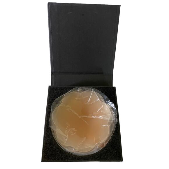 Ezulla Reusable Nipple Cover Pasties ONE SIZE NEW - Picture 1 of 3